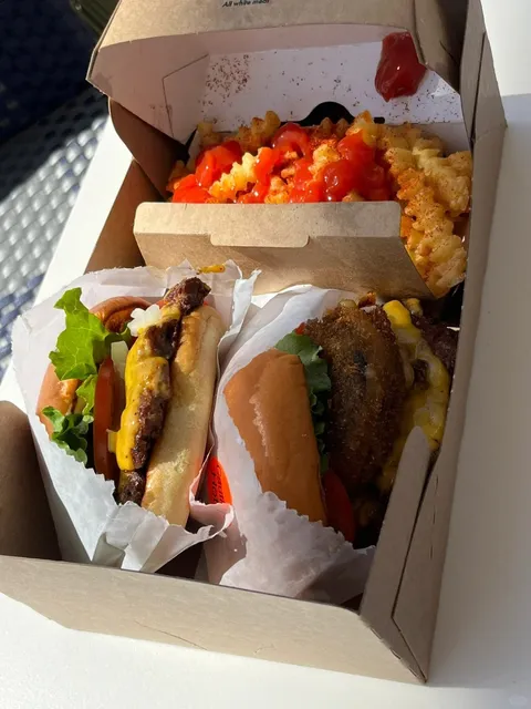 Berkeley Summer Program: Food, Fun, and Travel Recommendations 🌭✨