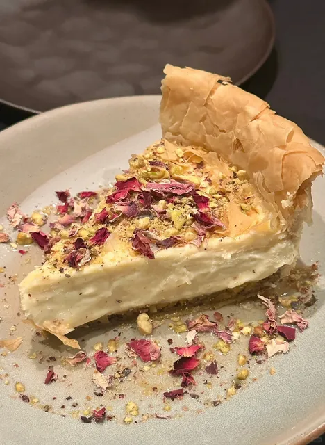 🇬🇧 ​​I Found the GOD of Pistachio Basque Cheesecake…​​