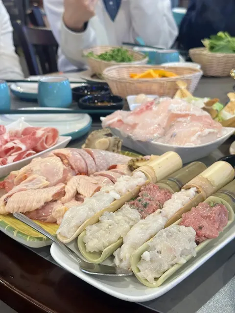 Coconut Chicken Hot Pot — with Bamboo Fungus or Papaya? 🥥