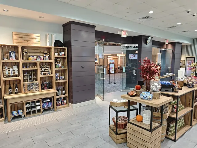 Houston Hyatt - The Genius Bagel Spot You Can’t Miss! 🥯