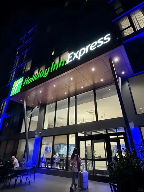 🏡 Smart Choice: Live in Brooklyn! Way Better Value Than Manhattan