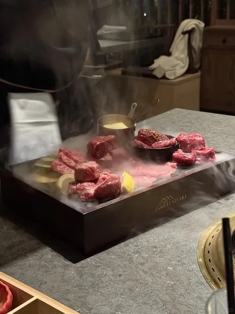 Seattle | Itadaki Yakiniku, Let’s Change the Lights, Seriously