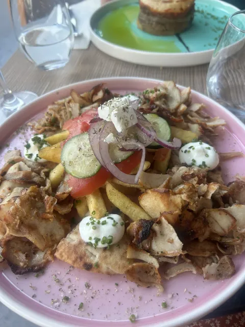 A Delicious Greek Feast in Belgravia – With a Truly Outstanding Host! 