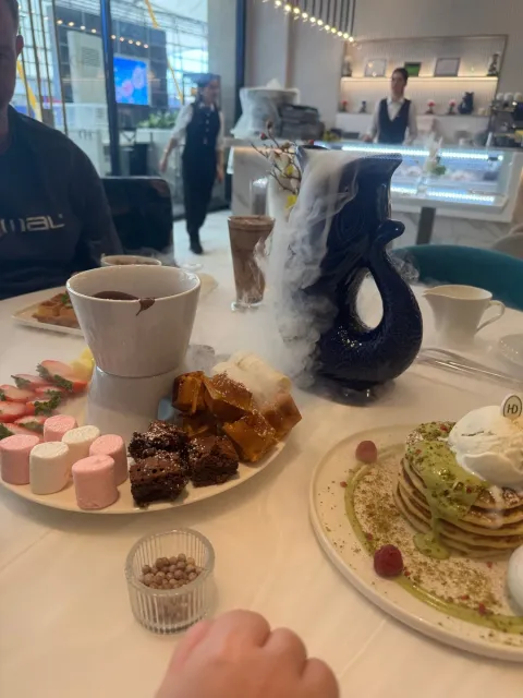 A Delicious Breakfast Experience to Remember! 🥞✨