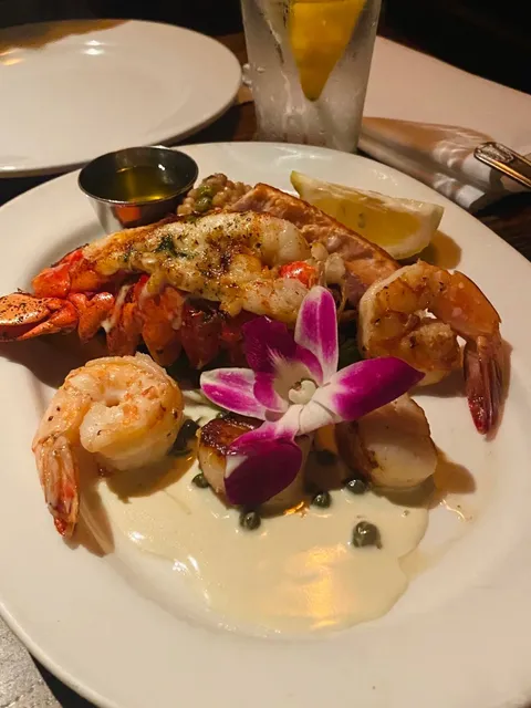 🇺🇸 Around the Bay Area｜4 Underrated Monterey Seafood Restaurants