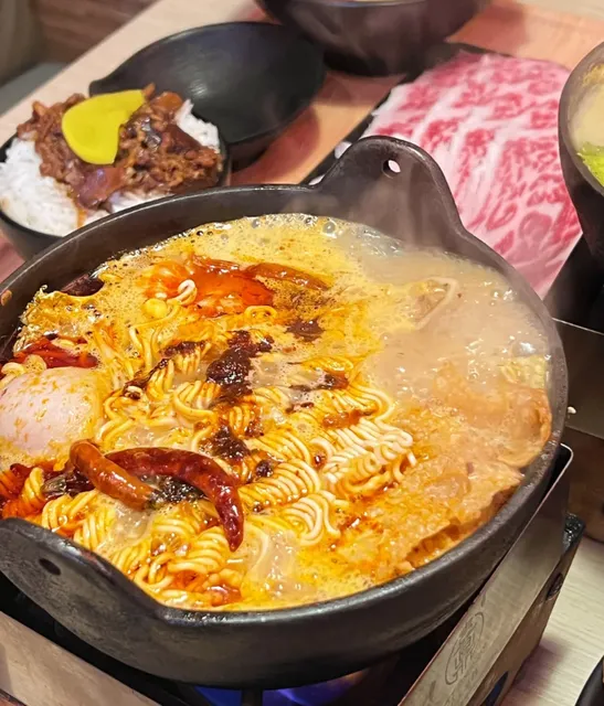 Burnaby’s Ultimate Budget Lunch Spot | Pot Empire Review