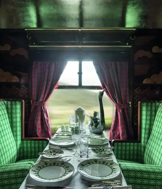 Step Back to the 1920s!