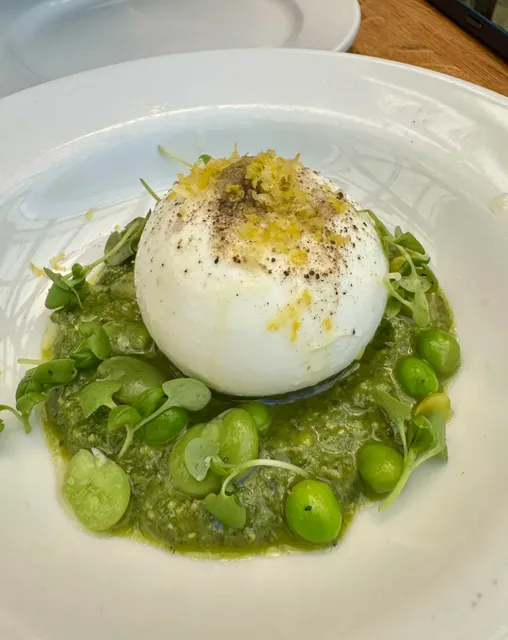  LA's Best Brunch Spots | Ocean Views & Instagram-Worthy Cafes