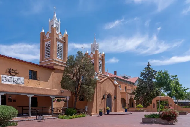 The Oldest Church in the U.S. and the Legend of the Seven Cities ⛪（2）