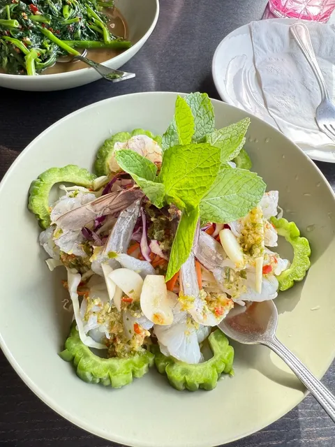 🔥 San Diego's BEST Thai Food: Zab Linda Vista 