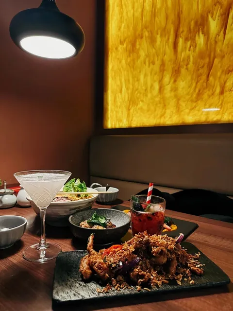 👏 IC Alumna’s Choice: Michelin-Recommended Pho Canteen 💕