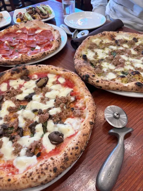 Chicago Eats | Vibe Dinner Spots 🍴 + Addresses