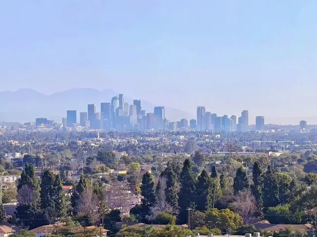 LA’s Famous Stairway Hike Guide 🪜⛰️