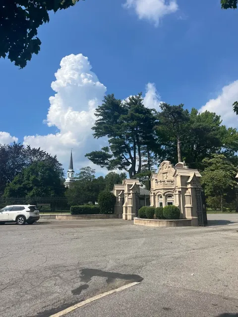 🎷 Jazz Legends' Resting Place | Woodlawn Cemetery ✨
