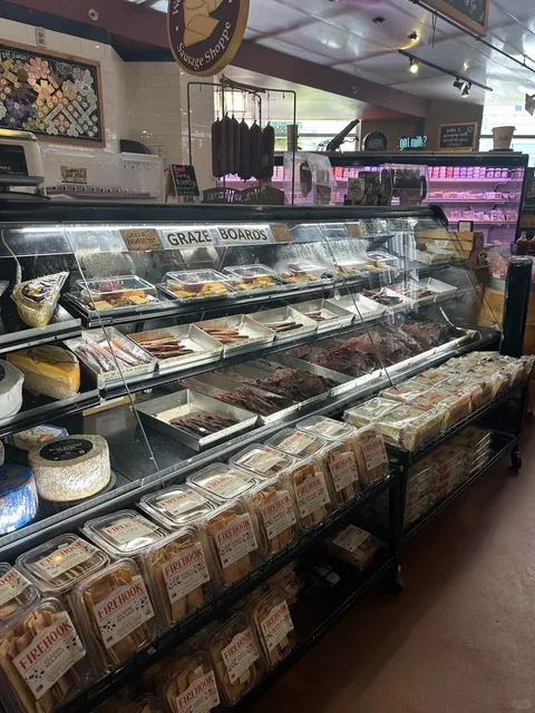 🍽️ Exploring Milwaukee: A Food & Cityscape Journey 🏙️