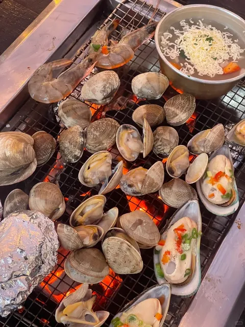 LA | Burnin Shell | New K-Drama Vibes + Grilled Seafood Feast 🦪🔥