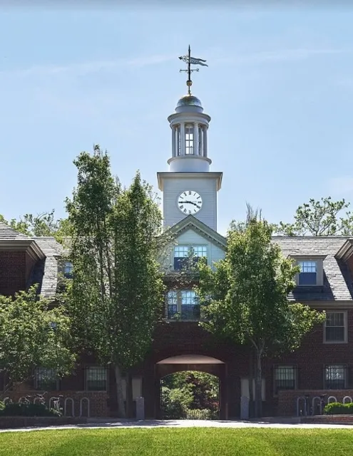 Unique Style, A Distinctive Choice!