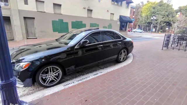 🏰 A Must-Stay Hotel – Historic Charm & Family Fun! 👻