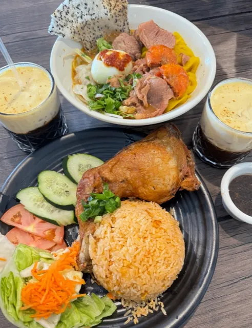 Dallas Cuisine | A Vietnamese Restaurant Full of Surprises☕