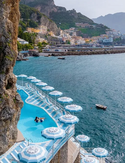 Hotel Miramalfi｜Italy’s Most Breathtaking Cliffside Seaside Escape