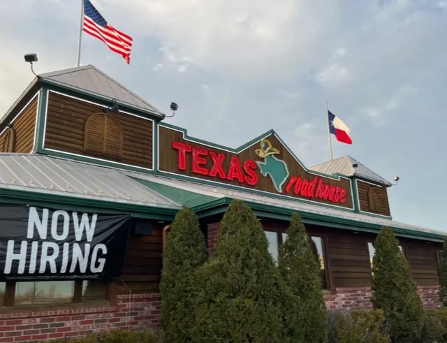 🥩 Texas Roadhouse | The Lively, Legendary Steakhouse Experience