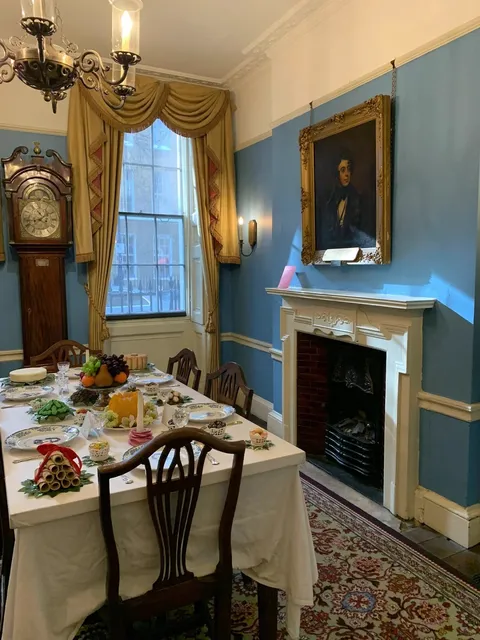 The Charles Dickens Museum's free activities are still ongoing! 🎉