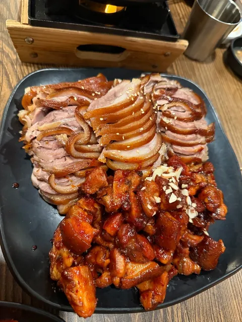 Atlanta｜Girls' Night Over Korean Pork Trotters & Soju 🐷🍶