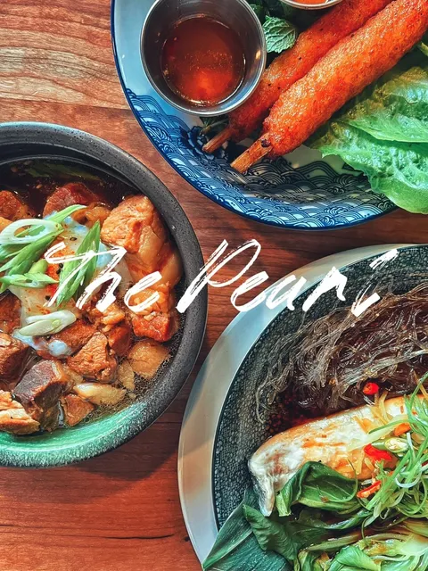 A Cozy Southeast Asian Rainforest-Themed Spot