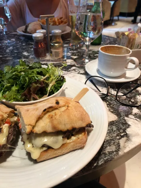 A Must-Visit Spot in New York! 🗽❤️