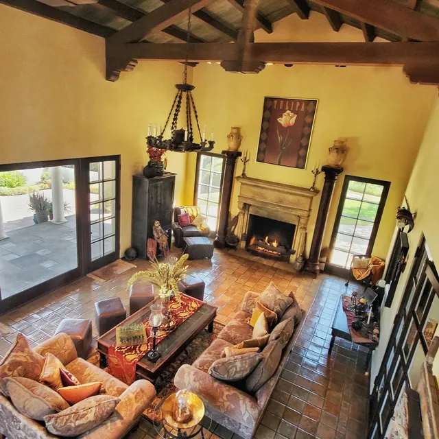 Los Angeles | The Patrician Hollywood Universal.