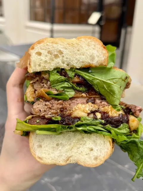 Yelp's Top 1 Burger in Los Angeles, Top 5 in the USA 🍔🏆