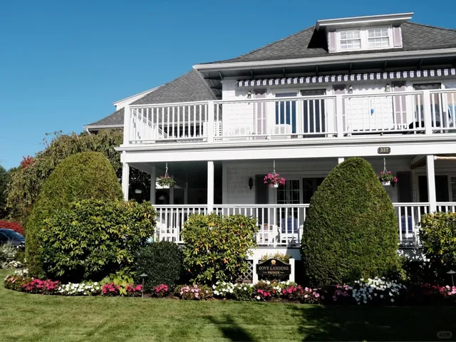 Around Boston | Ogunquit, a Coastal Town in Maine 🌊