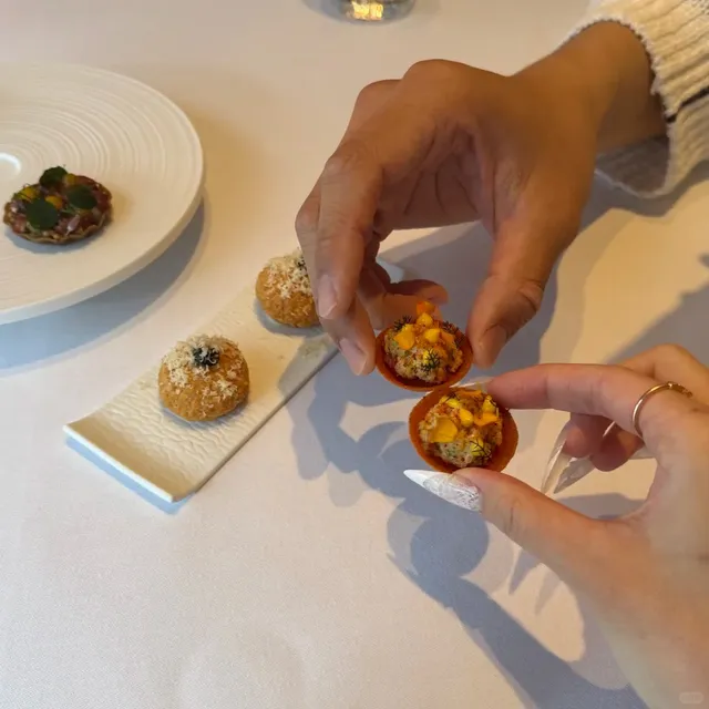 A Legendary (But Flawed) Icon!​​ 👨🍳✨