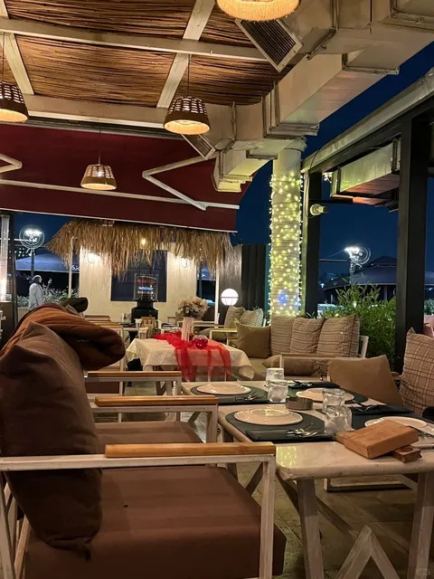 A Romantic Encounter by the Tigris River in Baghdad | 11:11 Restaurant
