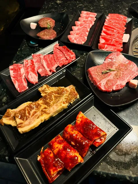 AYCE KBBQ with Ribeye & Filet?! 🥩｜LA's Classic Korean Buffet