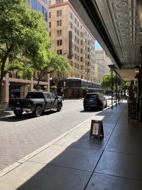 Weekend Getaway at Valencia Riverwalk in San Antonio, Texas 🏙️