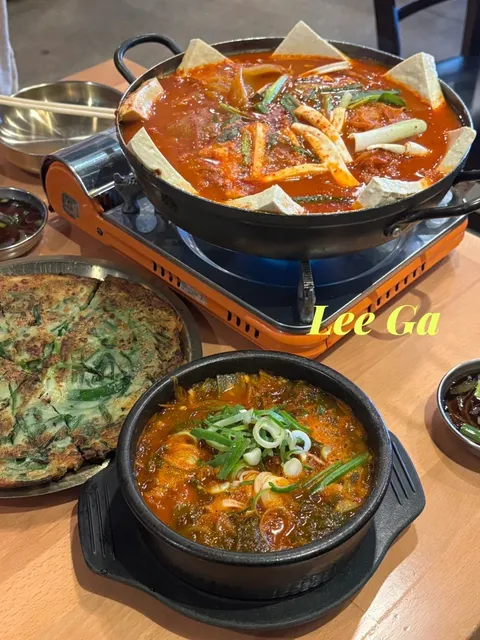 LA｜A Night Healed by Spicy Beef Soup & Pork Neck Stew 🍲✨