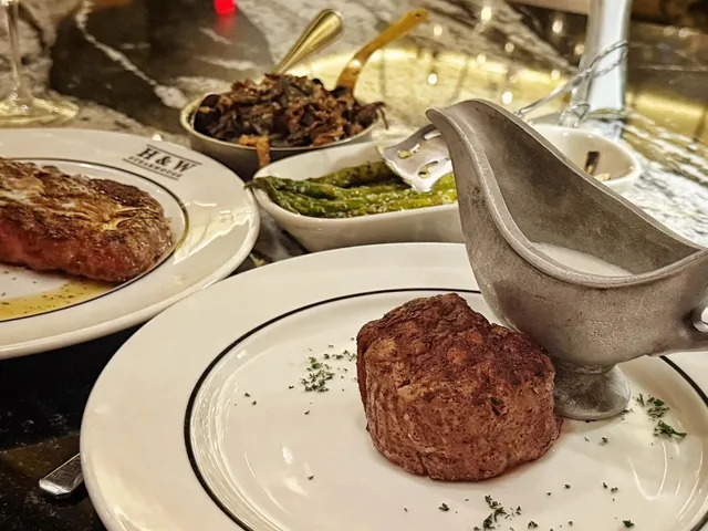 Atlanta | A Sophisticated Steakhouse Perfect for Date Night 🥂🥩