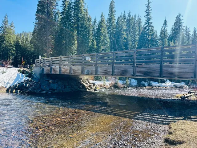 Oregon’s Hidden Gem — Travel Guide to Bend 💎