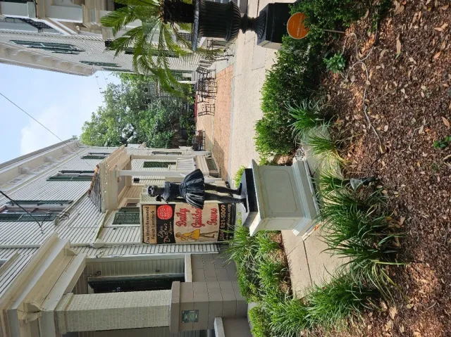 🎨 A Wonderful Hidden Gem!