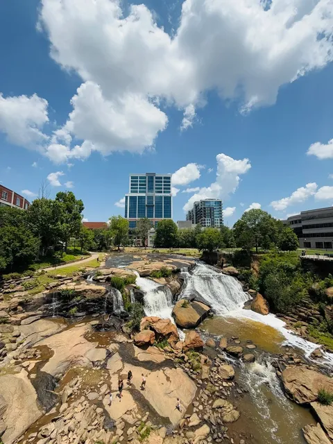 🚗 Road Trip｜Mountain Chapel & Greenville in SC