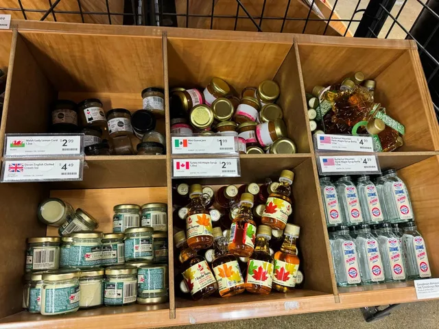 🛒 A Fun & Unique Market to Explore | LA Life ☀️