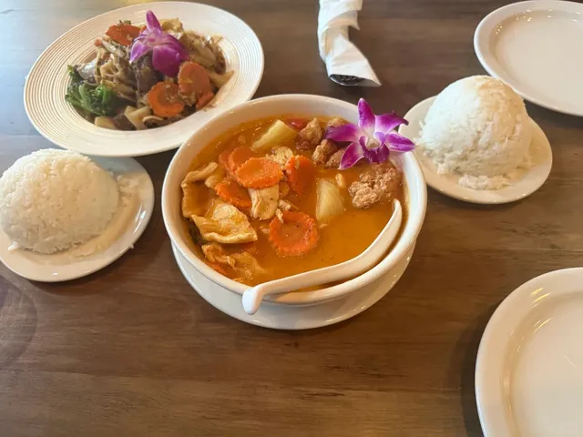 📍Salt Lake City Food – Thai Cuisine – Top Thai Restaurant 🍛