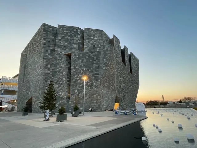 Kadokawa Musashino Museum (1)📖 