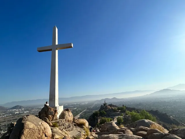 🇺🇸 Hiking Recommendation from Ontario｜Robidoux Mountain⛰️  