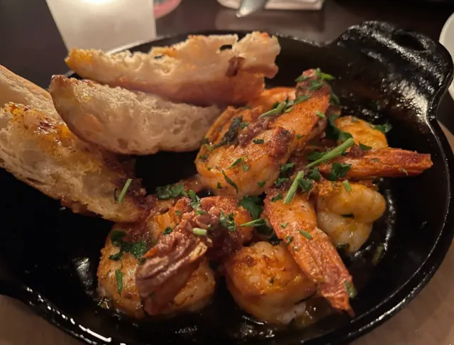 Aventura, Annaburg-Spanish paella