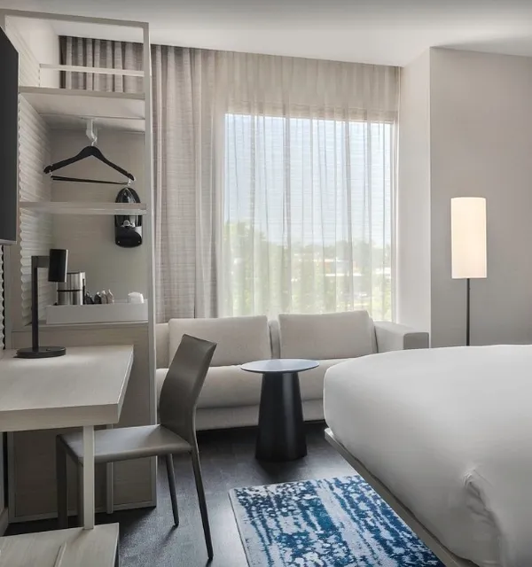 AC Hotel: A Stylish New Choice Next to Walmart Headquarters