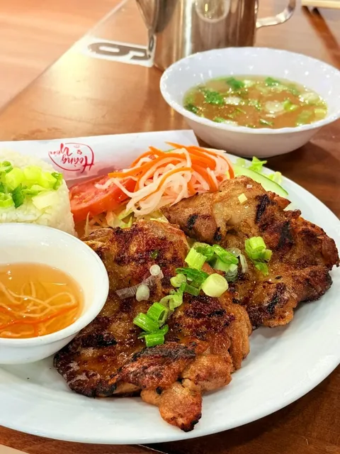 ​​The Best Grilled Chicken in the World Comes from Vietnam