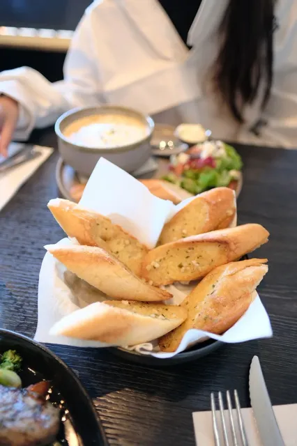 Iceland  travel guide--Greifinn