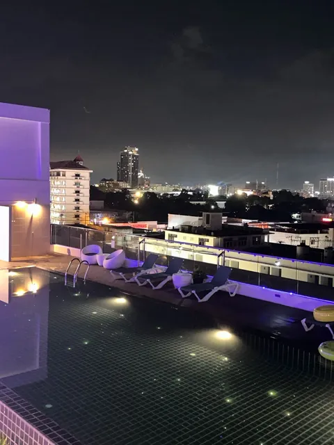 🇹🇭 Why Isn't Anyone Talking About This 200 RMB/Night Pattaya Hotel?!